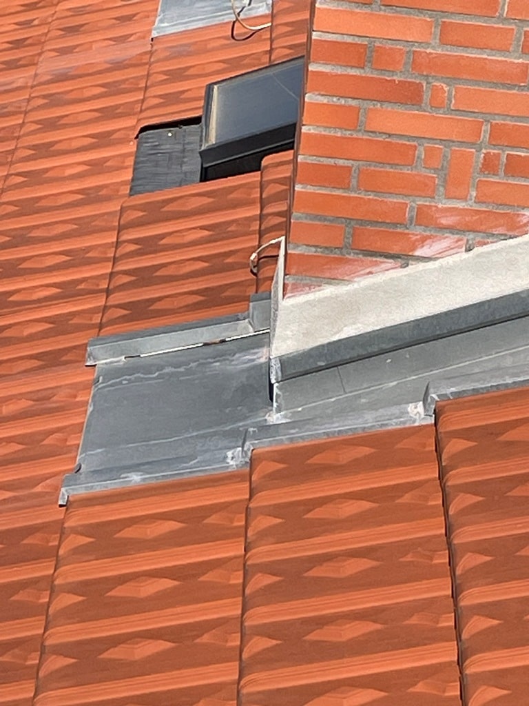 rénovation cheminée toiture lyon naveri pere et fils