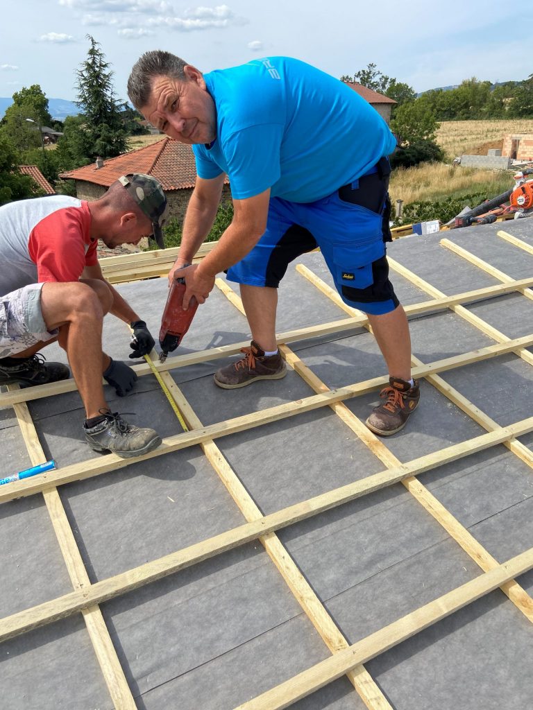 rénovation toiture 69 naveri père et fils